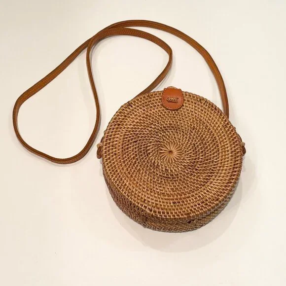 Carve Designs Bali Straw Crossbody Bag - Picture 1 of 4